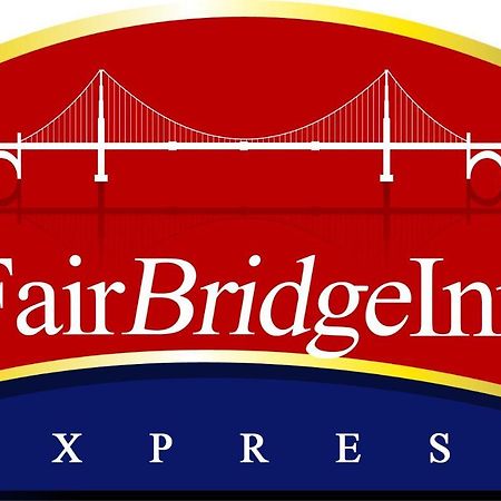 Fairbridge Inn Express North Lima Ngoại thất bức ảnh